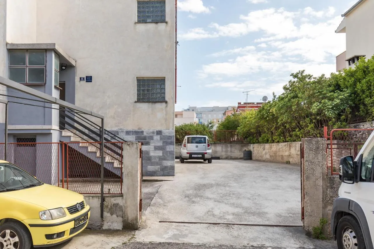 Апартаменты Seka'S Family Home Сплит